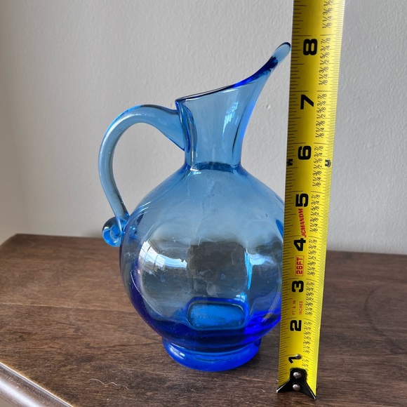 Vintage MCM Hand Blown Teal Blue Glass Pitcher 8” - Picture 7 of 7